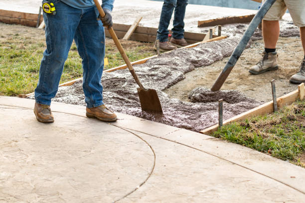 Best Concrete Sidewalk Installation in Vaville, CA
